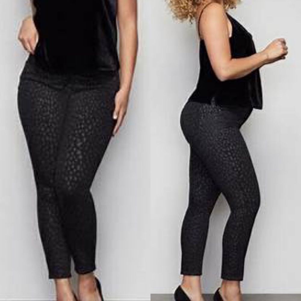 NWT GOOD AMERICAN Good Legs Crop Jeans Size 12